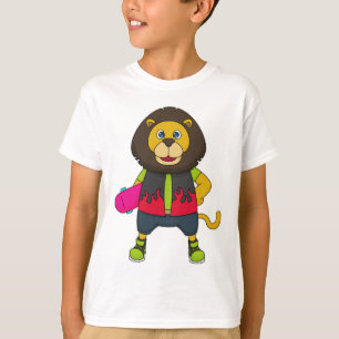 Lejon som Skater med Skateboard T Shirt