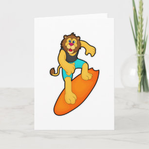 Lejon som surfare med surfbräda kort
