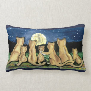 Lejona familjen Puma och Måne Designer Pillow Lumbarkudde