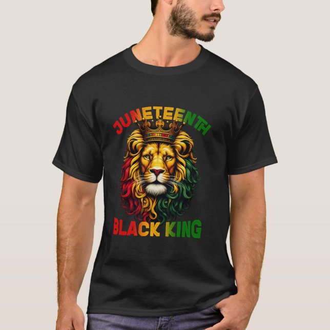 Lejona Junetelfte svarta Kung Melanin Far s dag T Shirt (Framsida)