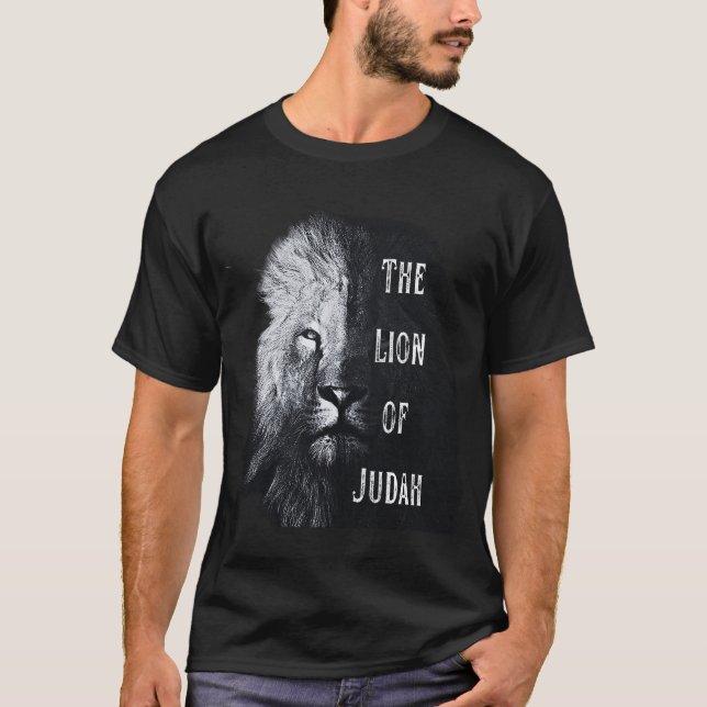 Lejona på Judah Jesus Kristus Grunge Black T Shirt (Framsida)