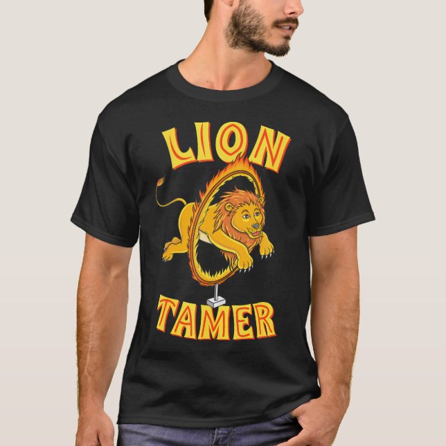 Lejona Tamer Circus Thated Party T Shirt (Framsida)