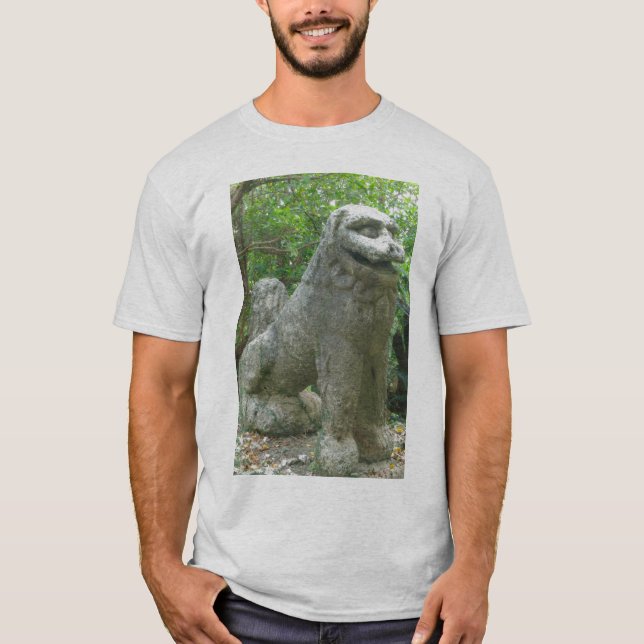 Lejona Tomori T Shirt (Framsida)