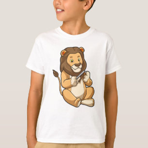 Lejonare med Nagel-pilar T Shirt