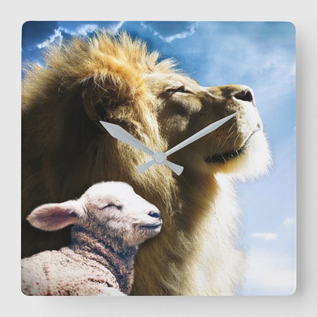 Lejont och lammväggslås fyrkantig klocka (Framsida)