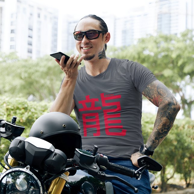 Lek: "Lev grym, fri, leva som en drake" T Shirt (Skapare uppladdad)