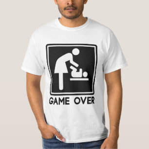 Lek över nyfödd bebis för föräldermamma t-shirt