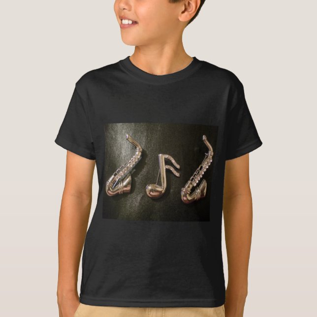 Leka en musikal noterar på den Saxaphone T-shirt (Framsida)