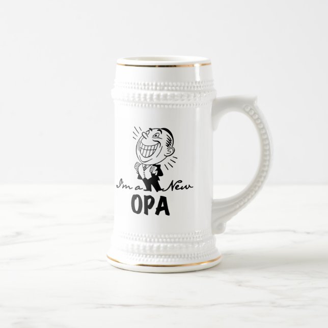 Lekande av nya Opa T-tröjor och presenter Sejdel (Höger)