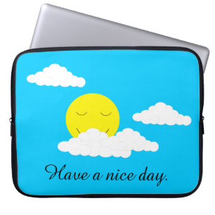 Lekande av Sol med Popcorn Clouds: Laptop Fodral