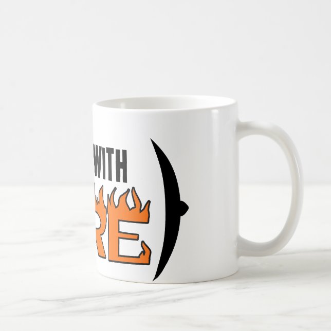 Lekar med avfyrar kaffemugg (Höger)