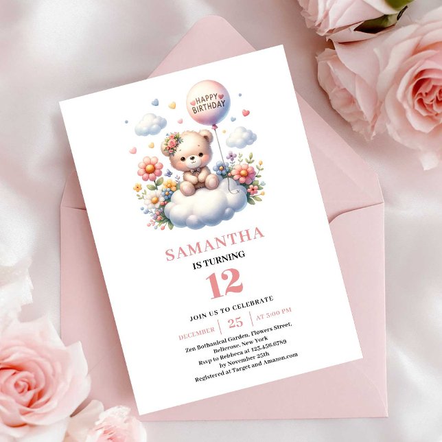 Lekfull ballongflicka med teddybjörn födelsedagsin inbjudningar (Playful teddy bear balloon girl birthday invitation

)