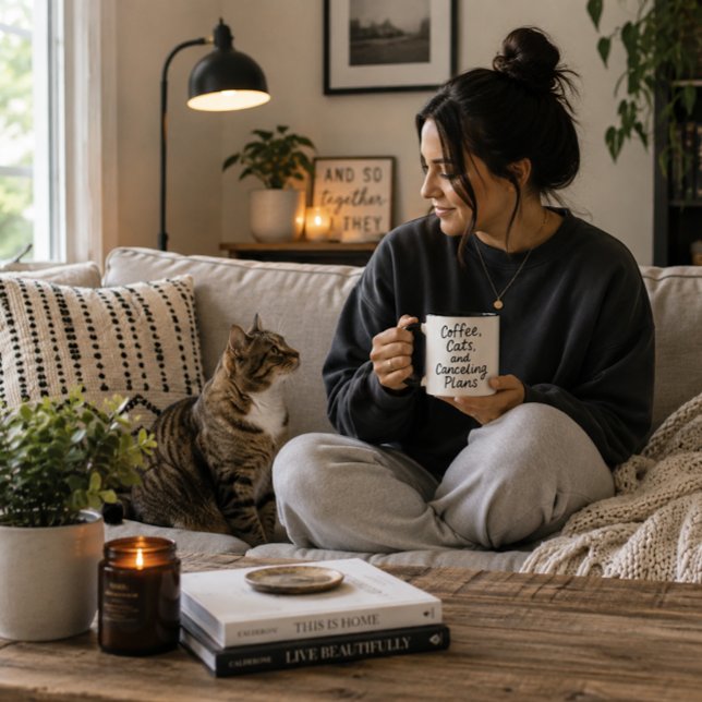 Lekfull svart handskriven typografi Katter Kaffe Mugg (Skapare uppladdad)