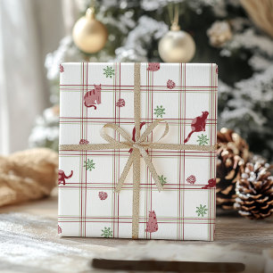 Lekfulla julkatten på tranbärsgrön rutmönster presentpapper