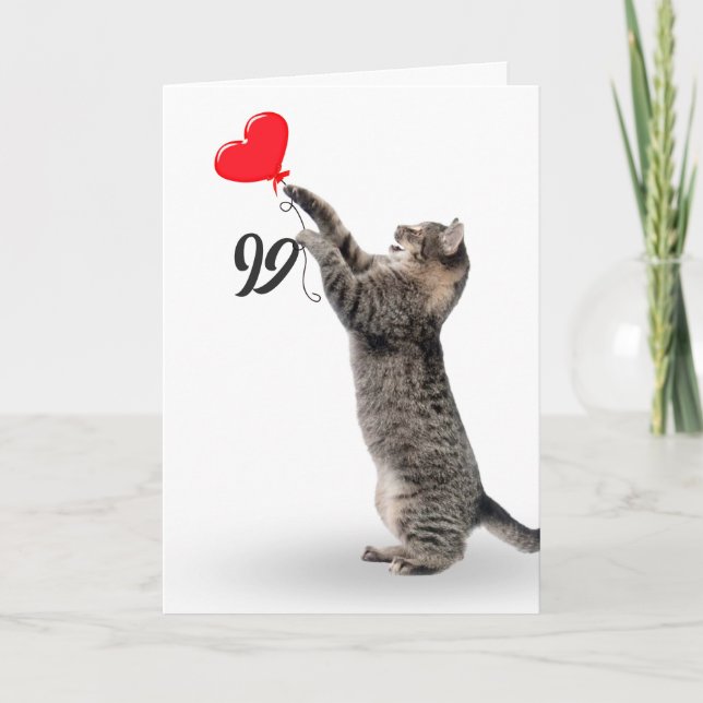 lekfullt tabby katt för 99-årsdagars födelsedagsko kort (Framsida)