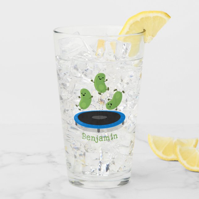 Leksa roliga grönt bönor på tecknad av spårvagn glaskopp (Bakside Is)