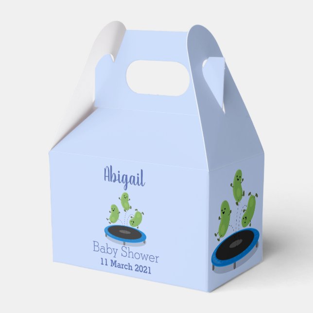 Leksa roliga grönt bönor på tecknad av spårvagn presentaskar (Framsidan Sidan)