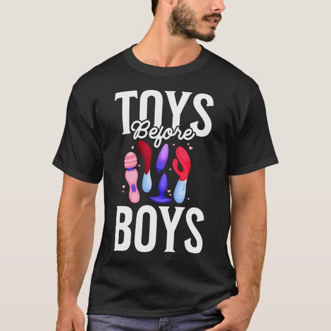 Leksak före Boys Funny Vuxen humor Women's Embarra T Shirt (Framsida)