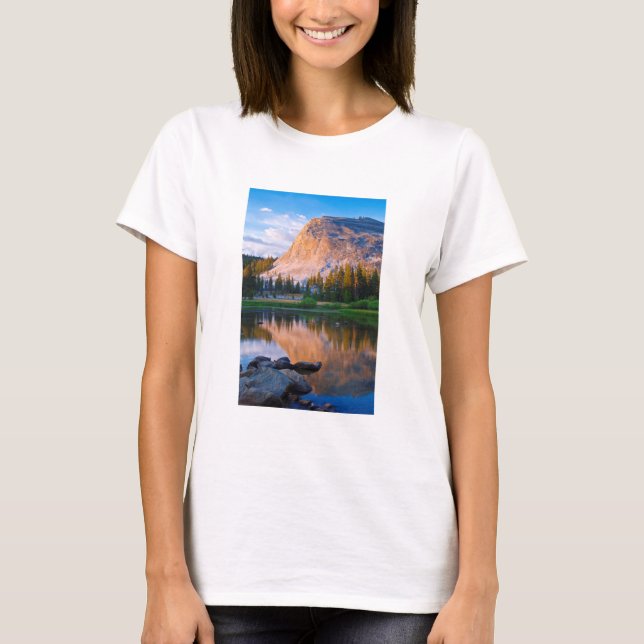 Lembert Dome scenic, California T Shirt (Framsida)