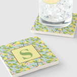 Lemon Blommönster Söt Anpassningsbar Initial Stenunderlägg<br><div class="desc">Trendigets snyggt,  citron och anpassningsbar i blommigt,  första mönster underlägg! Anpassa den med en första födelsedag,  bröllop,  husuppvärmning eller jubileumsgåva. Den här handritade blommigten gör det lättare att trivas i vilket rum som helst,  samtidigt som bord skyddas på ett elegant sätt. Upptäck mer i Inspiritivity Underlägg Collection.</div>
