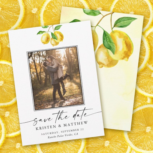 Lemon Citrus Watercolor Bröllop Photo Spara Datumet (Capture the essence of summer with our lemon watercolor save the date.)