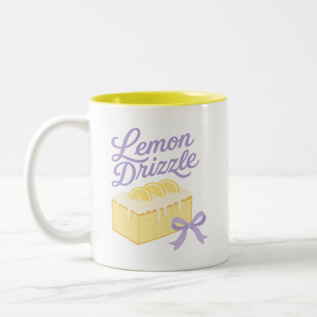 Lemon Drizzle - Coquette Pastell Dessert Design Två-Tonad Mugg (Vänster)