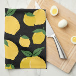 Lemon Mönster Retro Fruit Gult on Black Kökshandduk<br><div class="desc">Retro Fruit Print - Lemon Mönster - Gult på Black.</div>