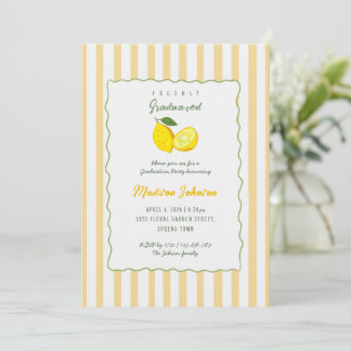 Lemon Yellow Stripe Chic Graduation Party Inbjudningar