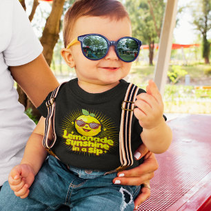 Lemonad solsken i ett sip-Baby-lemonte T Shirt