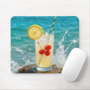 Lemonade dryck vid Sten vid havet Musmatta