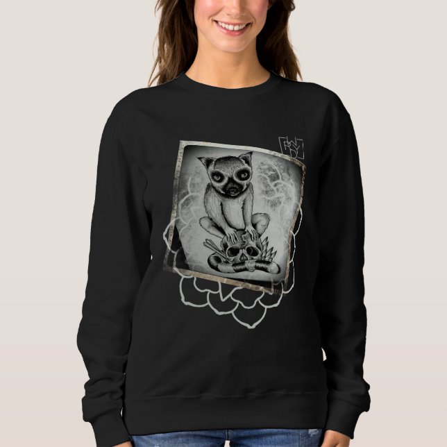 Lemur Skull with Yoga Flower  WRYD Actual Artwork T Shirt (Framsida)