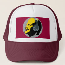 LENIN MED MUSISKA HJÄLPMEDEL I RÖD BAKGRUND