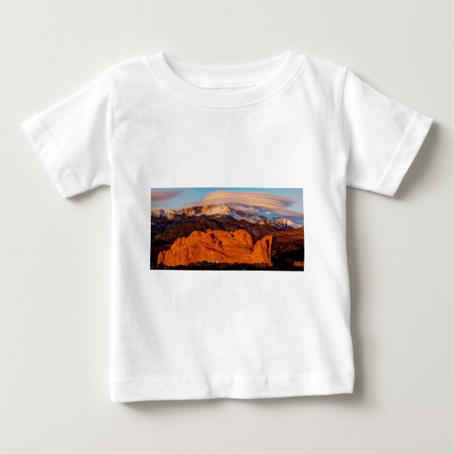Lenticular Cloud Tee (Framsida)