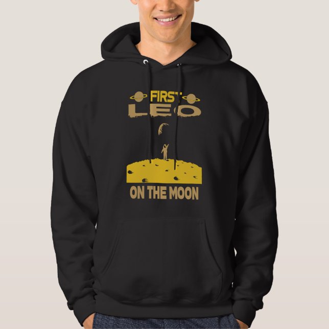 Leo On The Moon Hoodie (Framsida)