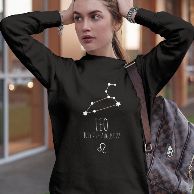 Leo | Personlig Zodiac Constellation T Shirt (Skapare uppladdad)