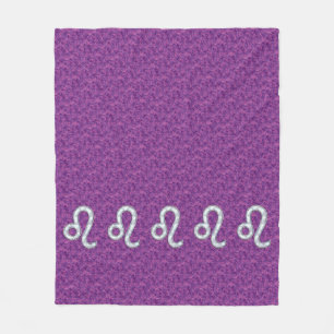 Leo Zodiac-tecken på Rosa Fuchsia Digital Camo Fleecefilt