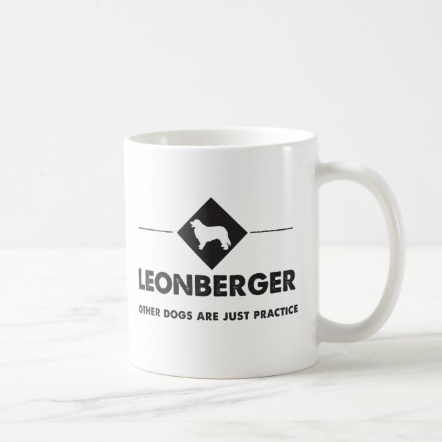 Leonberger - andra hundar är övar kaffemugg (Höger)