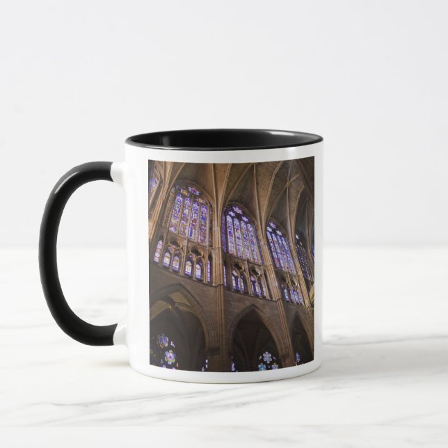 Leons katedral, invändiga glasmålningar mugg (Vänster)