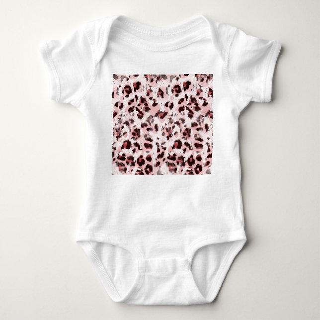 Leopard Animal Skin: Tie Dye Elegance. T Shirt (Framsida)