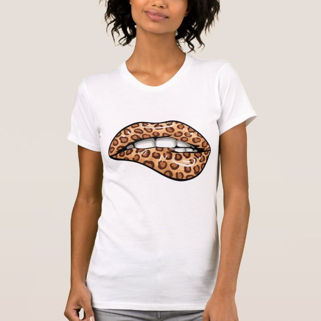 Leopard brud cheetah mönster läppar T-Shirt (Framsida)
