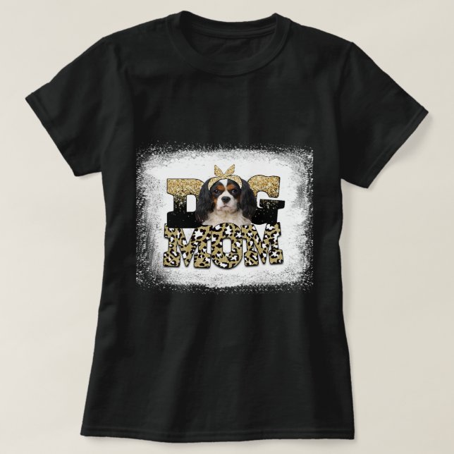 Leopard Cavalier Kung Charles spanel mamma mammor T Shirt (Design framsida)