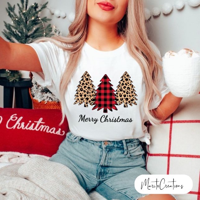 Leopard Christmas, Christmas family, Leopard Print T Shirt (Skapare uppladdad)