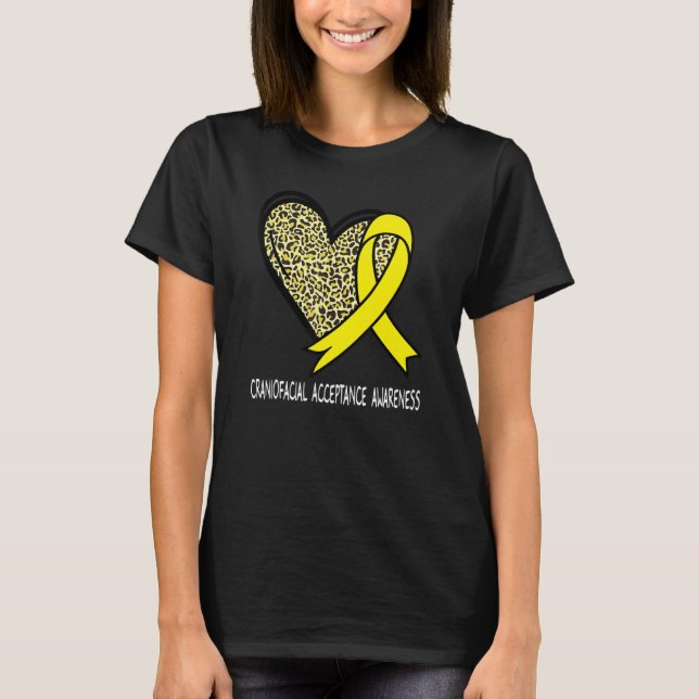 Leopard Heart Craniofacial Acceptance Awareness Ye T Shirt (Framsida)