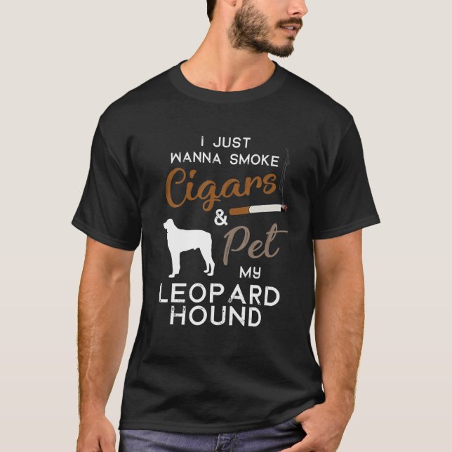 Leopard Hound Hund Cigar Älskare Owner Julfågel T Shirt (Framsida)