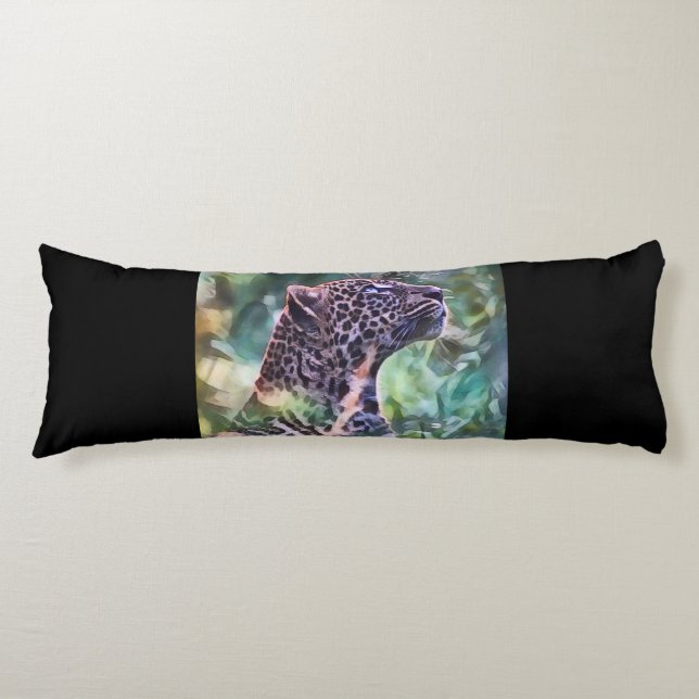 Leopard i en solbelyst ungle kroppskudde (Framsidan)