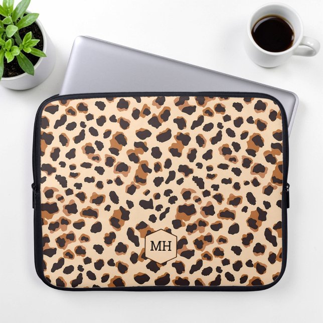 Leopard Mönster Monogram Brown Chic Initialer Laptop Fodral (Leopard Pattern Monogram Brown Chic Initials Laptop Sleeve)