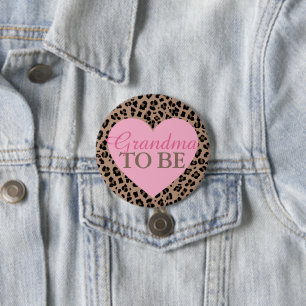 Leopard och Rosa mormor som ska bli babyskor Knapp