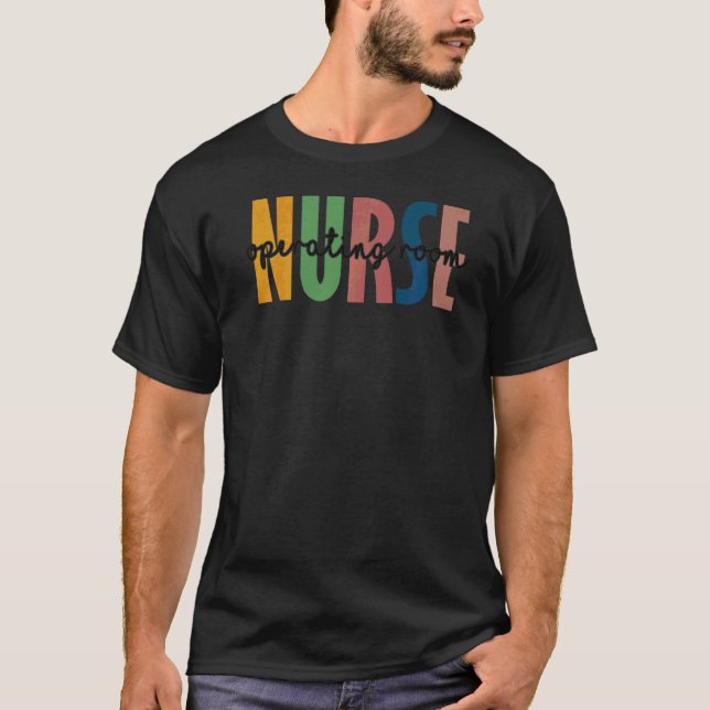Leopard Operation Room Nurse Nursing Student Schoo T Shirt (Framsida)