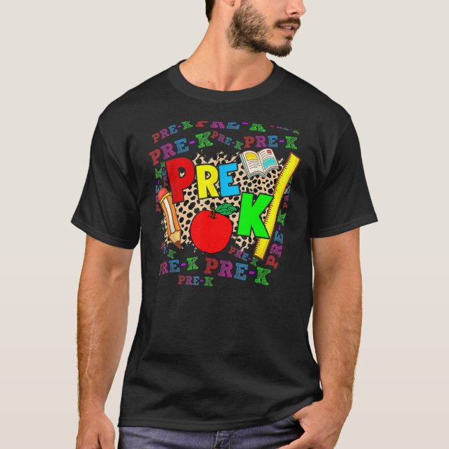 Leopard Pre K Typography Preschool Teacher Back To T Shirt (Framsida)