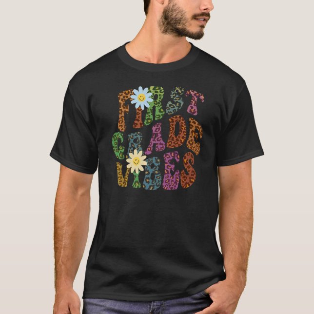 Leopard Print FÖRST KLASS VIBES Lärare Peace Kärle T Shirt (Framsida)